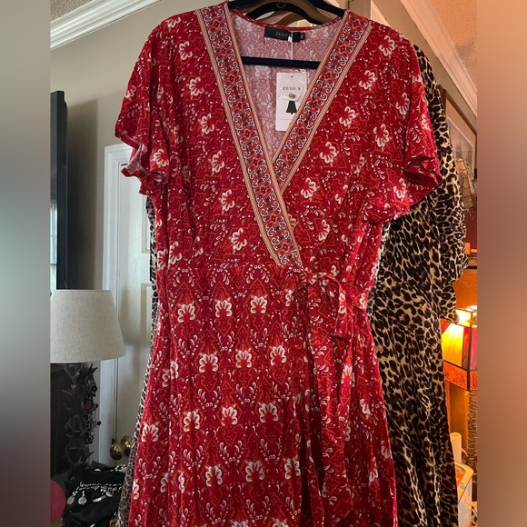 Bohemian Wrap Floral Summer Dress - Picture 2 of 3